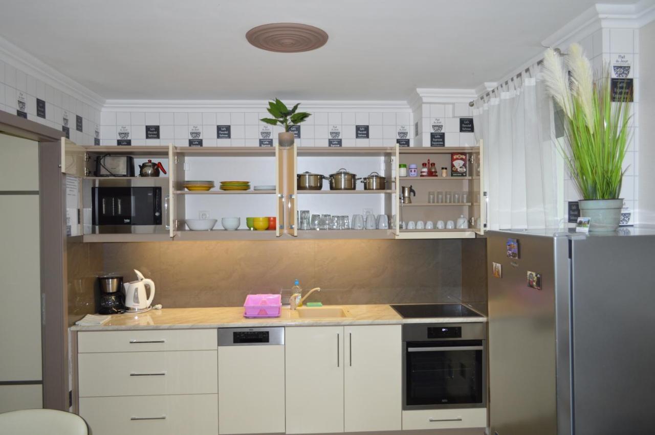 Ezuestpart Granada Koezvetlen Vizparti Premium Apartment