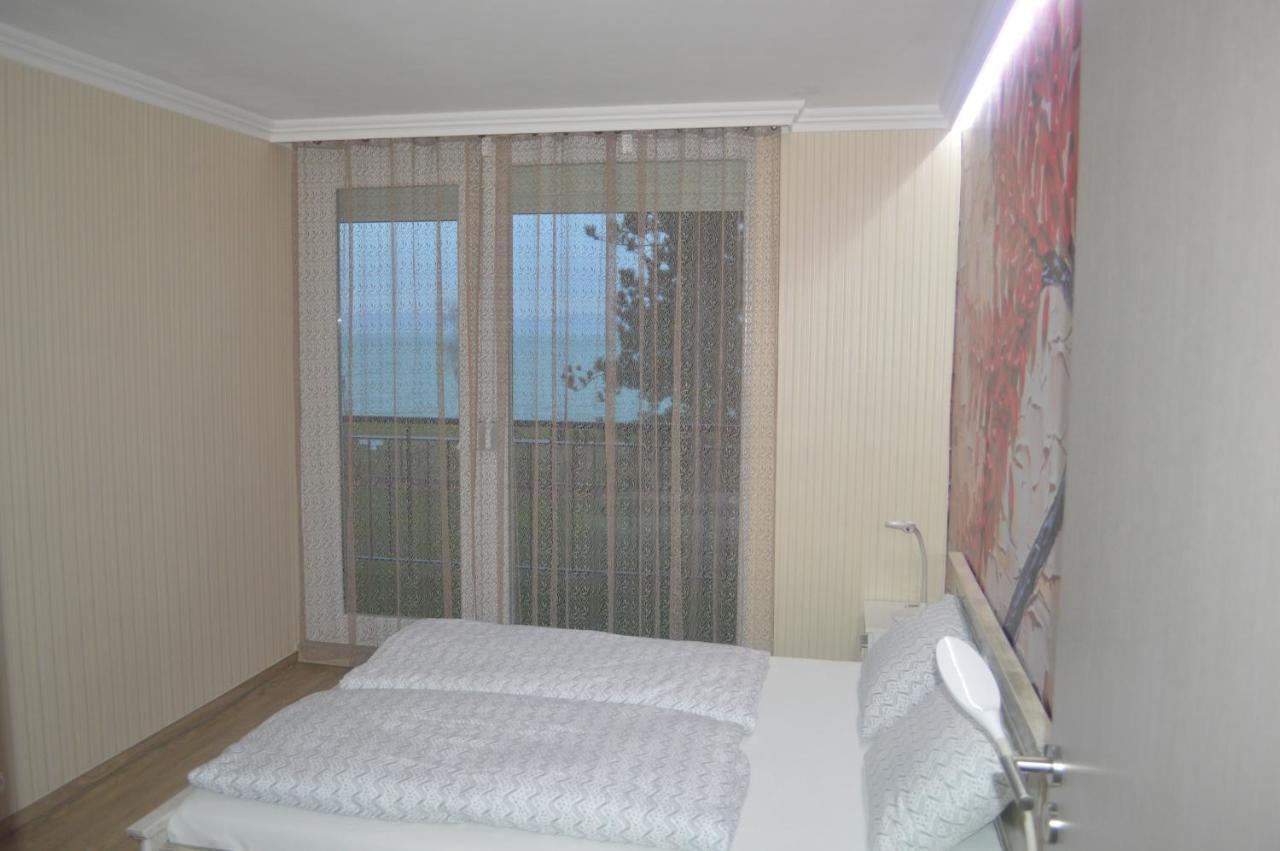 Ezuestpart Granada Koezvetlen Vizparti Premium Siofok