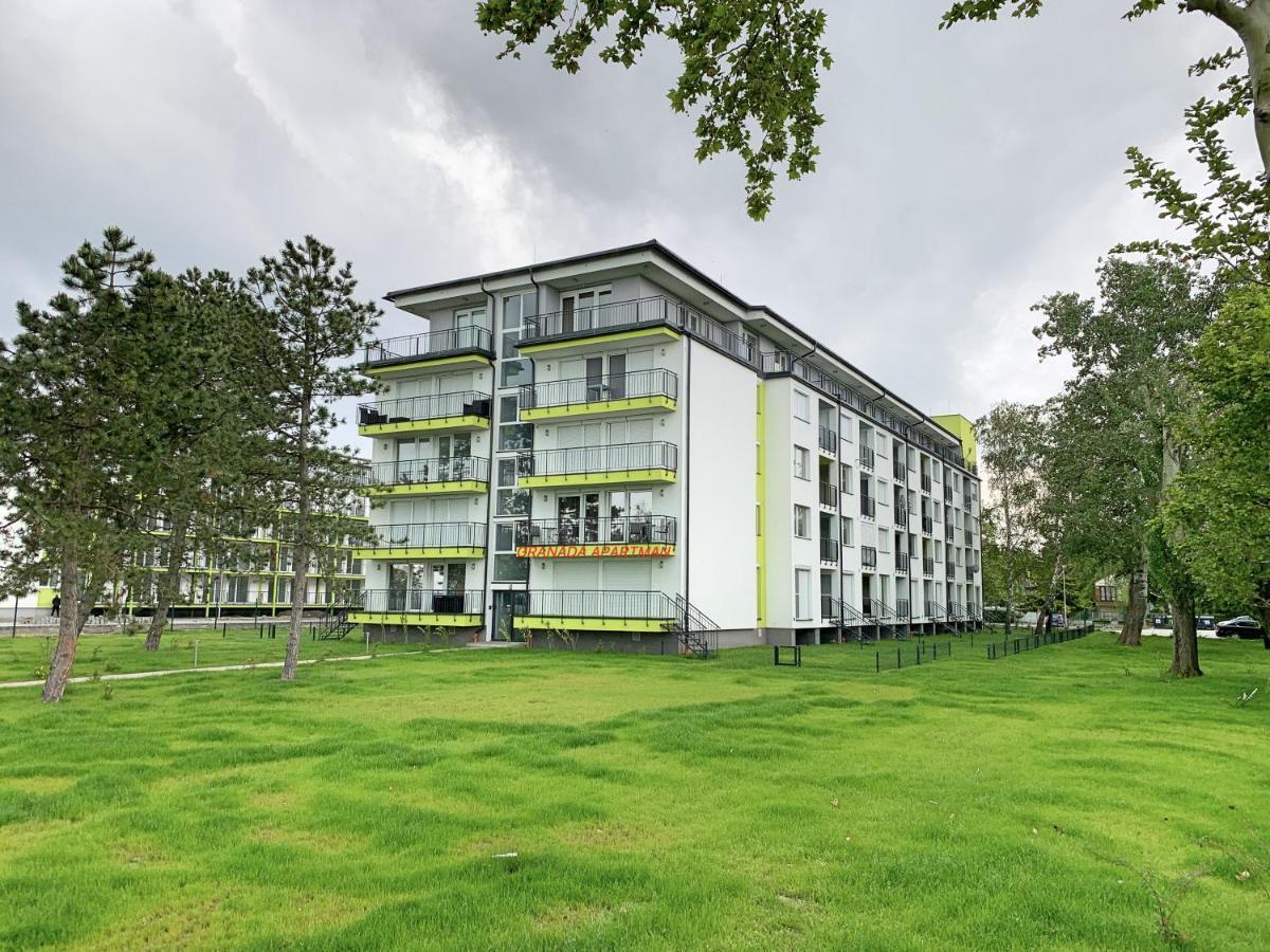 Ezuestpart Granada Koezvetlen Vizparti Premium Apartment *
